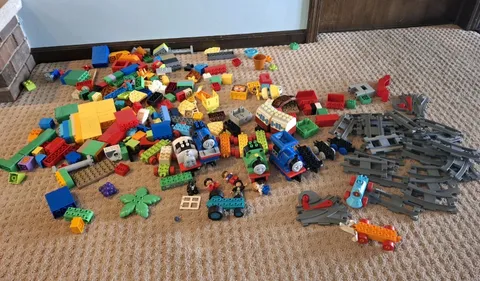 Lego® Duplo TRAIN Thomas & Friends Locomotive Engine, Tracks, Huge Lot, People 