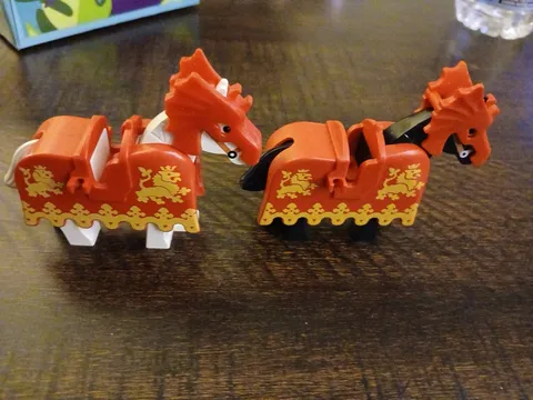 2  LEGO Minifigures Horses Barding Castle Armor Red Gold w/ Dragons