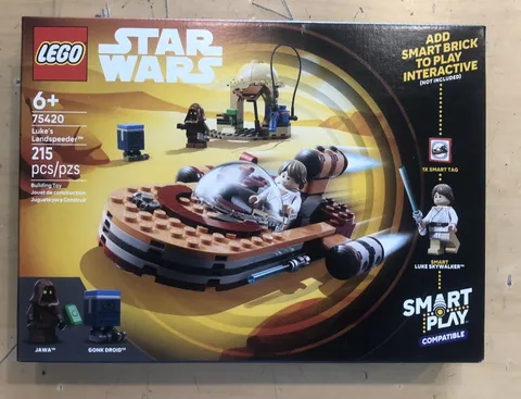 LEGO Luke's Landspeeder 75420 215 pieces 6+ NEW IN BOX (Smart Play Compatible)