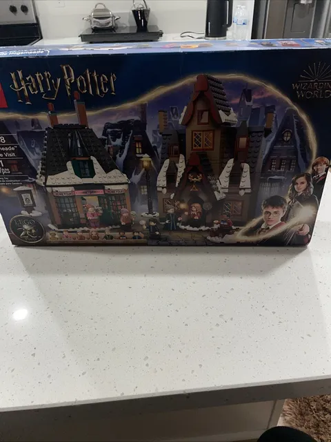 LEGO Harry Potter: Hogsmeade Village Visit (76388) Rare  Unopened Box