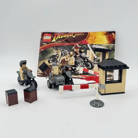 Lego Indiana Jones 7620 Motorcycle Chase 100% Complete Set with 3 Minifigs