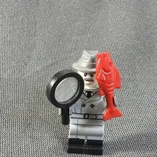 LEGO Minifigures Series 5 Detective 8805 Magnifying Glass Red Fish Figure