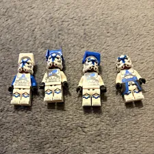 LEGO Star Wars 501st Clone Trooper Minifigures Lot of 4 w/ guns