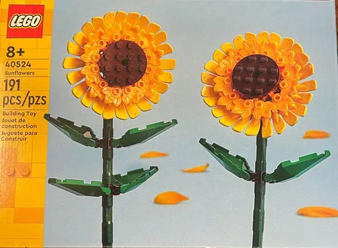 LEGO Botanical Collection Sunflowers 40524 191 Pcs Building Toy Set Ages 8+