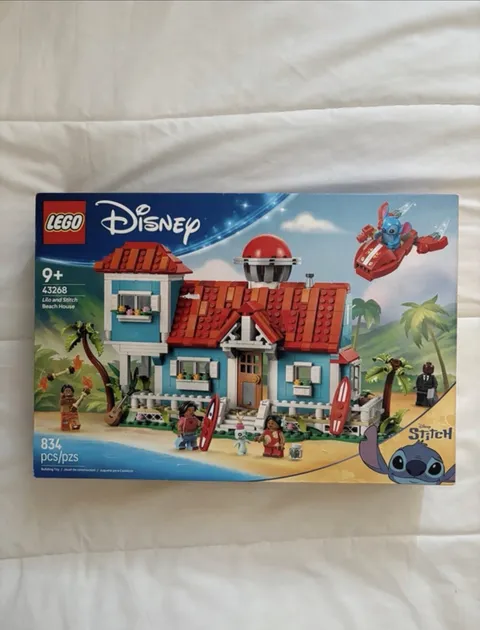 LEGO Disney (43268) Lilo and Stitch Beach House Toy Building Playset MINT NIB
