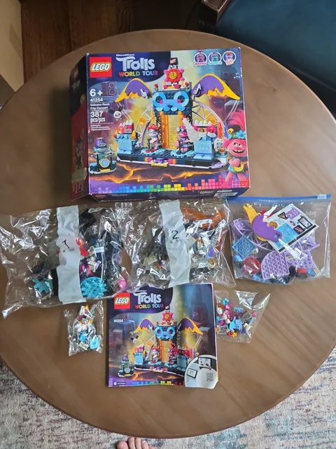 LEGO Trolls World Tour Unknown Condition *3 Bags Box And Instructions