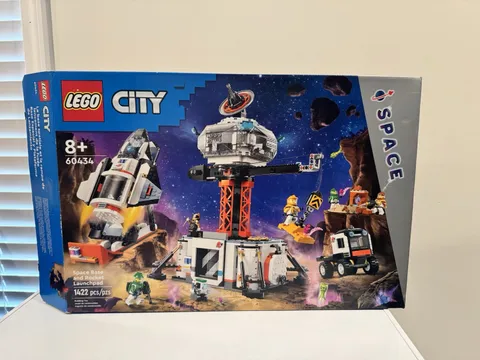 LEGO CITY: Space Base and Rocket Launchpad (60434) 100% Complete- RETIRED