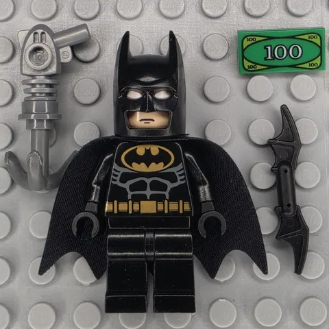 Lego Batman DC Minifigure BAT002 Batman Black Suit Black Mask
