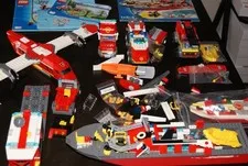 Lego City Fire sets and parts. Canadian Seller