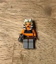 LEGO Star Wars: Ahsoka Tano Padawan (sw0192) Minifigure Tube Top Clone Wars F12