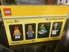 LEGO Collectable Minifigures: Classic Minifigure Collection (5004941)