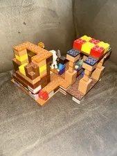 Lego Minecraft - The Trading Post (21167) - 100% Complete With All Minifigs