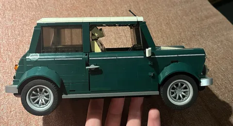 LEGO Mini Cooper Set 10242 - Incomplete (SEE DESCRIPTION)
