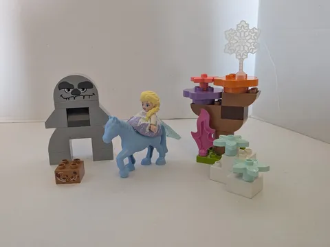 LEGO DUPLO Disney Elsa & Bruni in the Enchanted Forest Frozen 10418