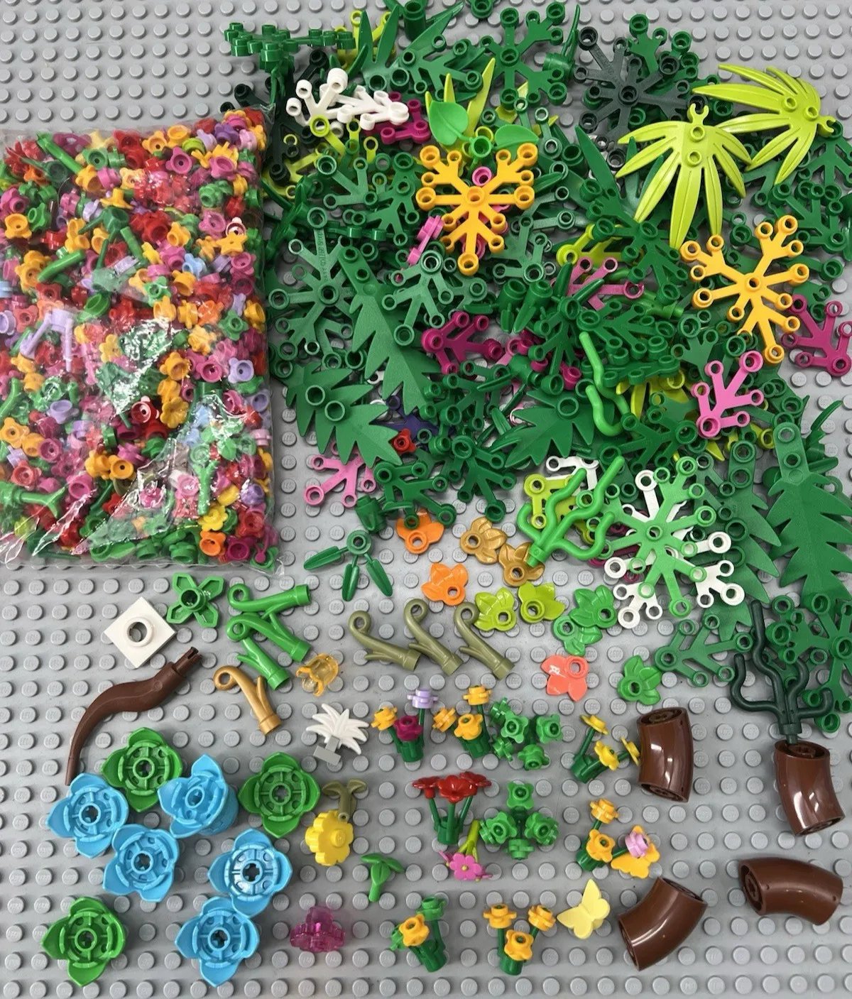 LEGO Huge Lot of Trees Plants Shrubs Leaves Bushes Flowers Foliage: Wide Variety