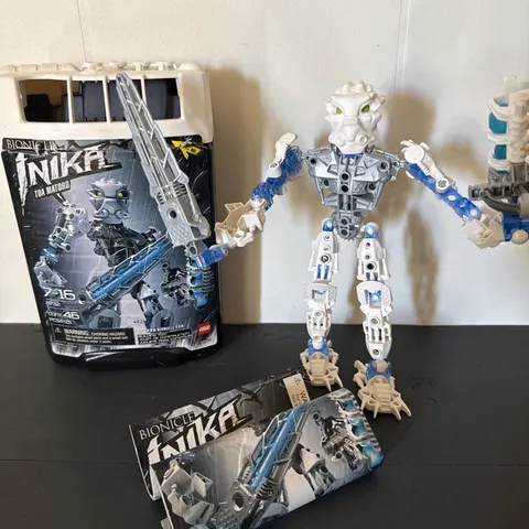 no cracks/working light Lego Bionicle set 8732 Matoro Inika One Ball Missing