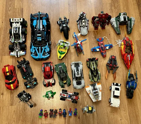 LEGO Lot of Mixed Vehicles & Minifigures Multicolor Plastic Assorted