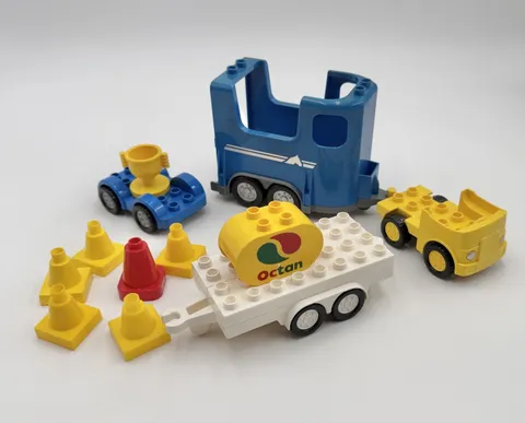 Duplo Lego Car Vehicle Related Pieces Traffic Cones Trophy  Horse Trailer