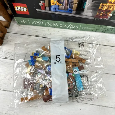 LEGO ICONS: Boutique Hotel Architecture (10297) replacement Sealed Bag #5 ONLY