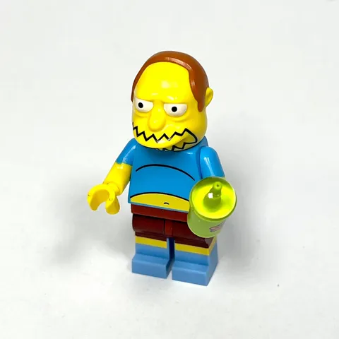 LEGO Simpsons Minifigures Series 2 Comic Book Guy Figure sim033 Squishee 71009