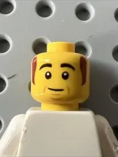 LEGO 3626pb2733 Head Black Thick Eyebrows Sideburns Cheek Lines Lopsided Grin