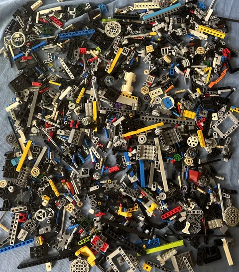 Lego Technic 2 Lb Lot Gears Beams Pins,  Large Wheels Moc Lot