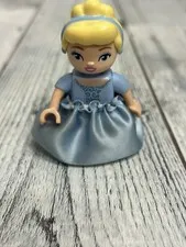 Lego Duplo Figure Cinderella w/ skirt lt. blue/white