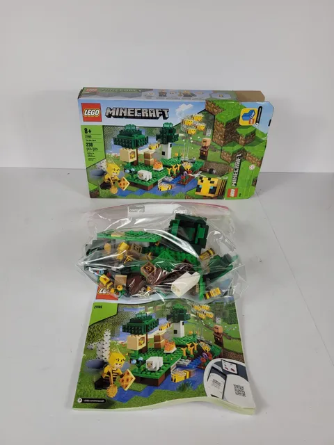 LEGO® Minecraft® 21165 The Bee Farm 🔍100% Complete W/Instructions
