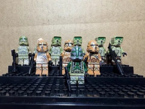 Genuine LEGO LOT OF 10 Kashyyyk + Geonosis Clone Troopers + Commander Gree