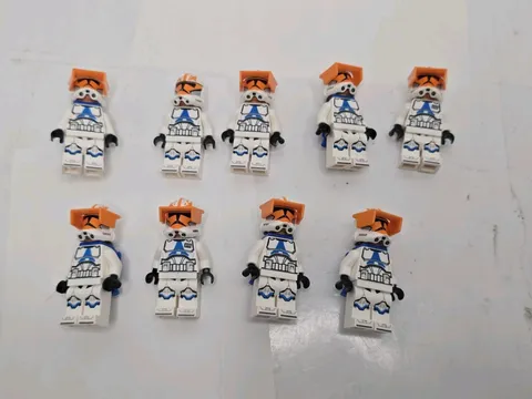 LEGO Minifigs Lot 9 White/Blue Armor Clone Trooper Figures w Orange Helmets L1