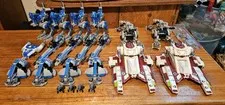 Lot of LEGO Star Wars Clone Trooper Tanks, Speeders, Walkers, and more. 75280