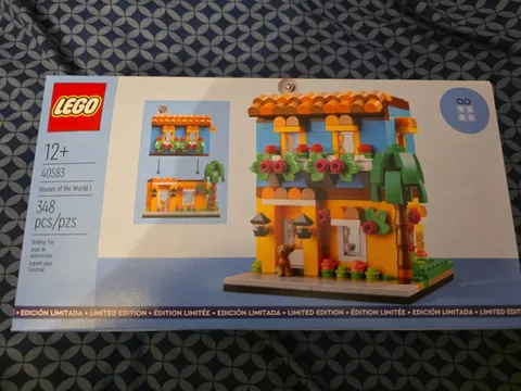 LEGO - Houses of the World 1 - 40583 - Retired - Limited Edition GWP- New/Sealed