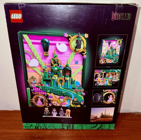 Lego Wicked Emerald City Wall 1518 Pcs 75685