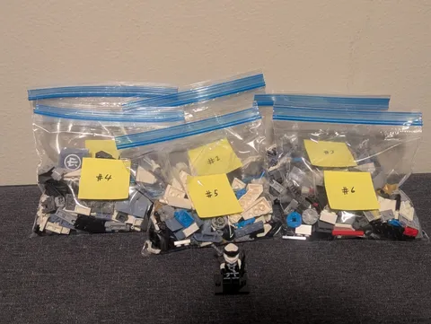 Complete/mech only w/ one figure Lego Ninjago 71738 Zane's Titan Mech Battle
