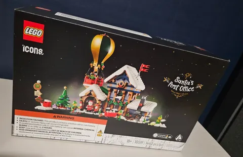 LEGO Icons: Santa's Post Office (10339) Brand New Sealed