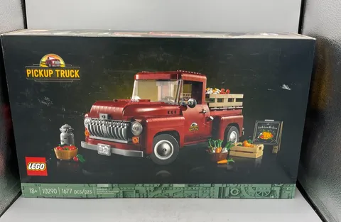 LEGO Pickup Truck 10290 Creator Expert New Sealed Damaged Box