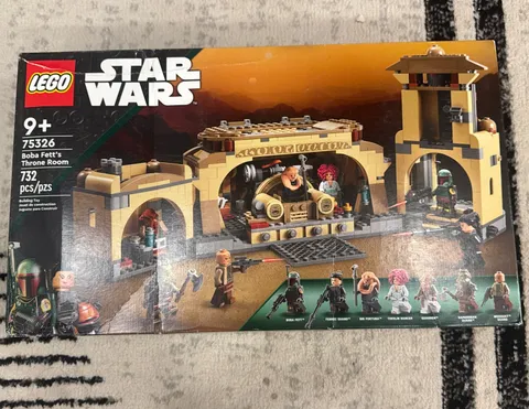 LEGO Star Wars: Boba Fett's Throne Room (75326) - New / Damaged Box