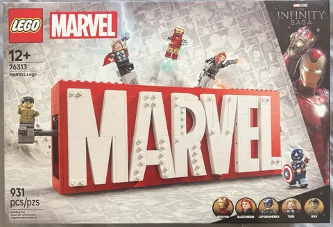 LEGO - Marvel Logo Building Set - (76313) - 12+ - 931 Pieces - Brand New/Sealed