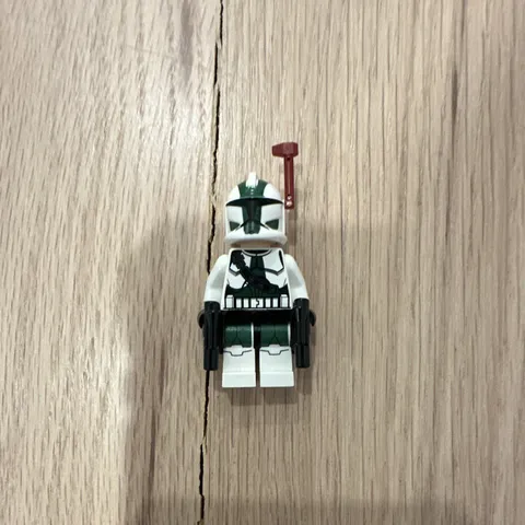 LEGO Commander Gree phase 1/Soldier Minifigure w Helmet Antenna +Blasters