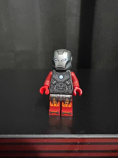 LEGO MARVEL BLAZER MINIFIGURE USED - good condition.