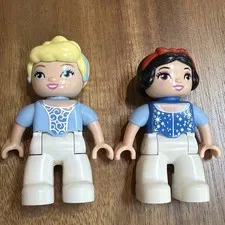 Lego Duplo Disney Princess Mini Figure Snow White & Cinderella Lot of 2 Figures