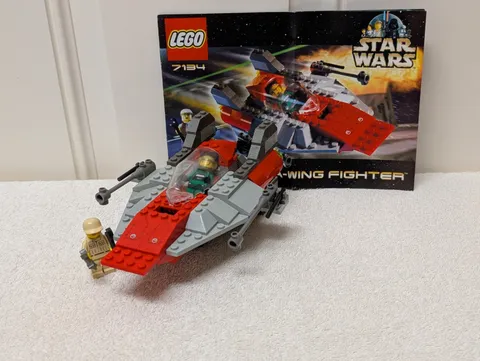 Lego - Star Wars - A-Wing Fighter - Used -100% complete w/Instructions