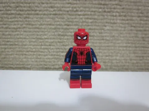LEGO Marvel Spider-Man Black Web Printed Arms Minifigure from set 76083 SH420