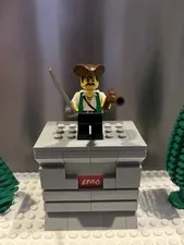 Lego Pirate Minifigure Green Vest Brown Hat Minifig pi048 Vintage From Set 6249