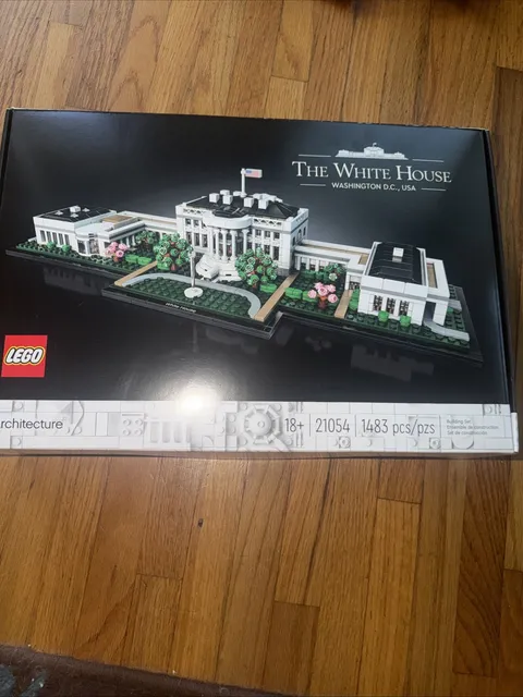 LEGO ARCHITECTURE: The White House (21054) NEW, FACTORY SEALED
