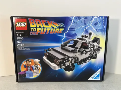 LEGO Ideas: The DeLorean Time Machine (21103)