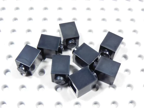LEGO Lot of 8 Black 1x1 Bricks BH