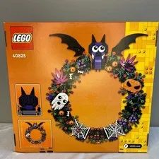 LEGO 40825 Halloween Wreath – 617 Pieces, Seasonal Decor, 12+ (||)