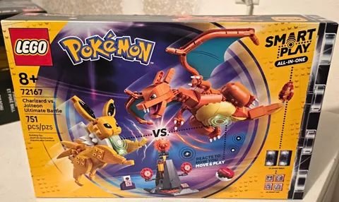 LEGO Pokémon Charizard vs. Jolteon Ultimate Battle 72167, 751 pcs, 8+