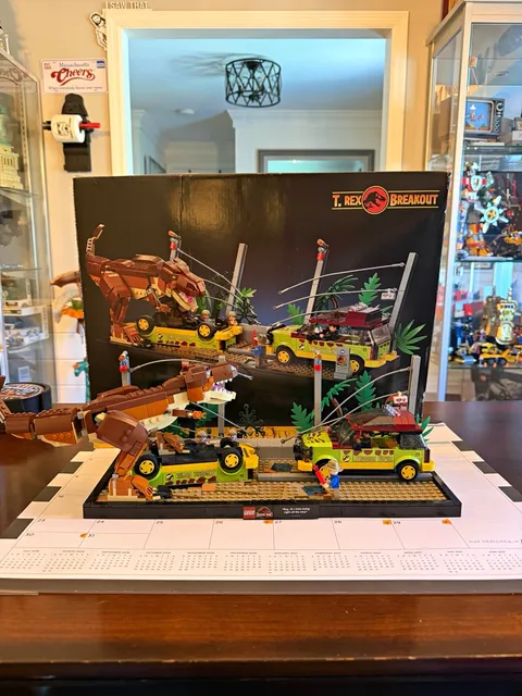 LEGO Jurassic Park T. rex Breakout 76956 Set, 1212 Pieces, Ages 18+